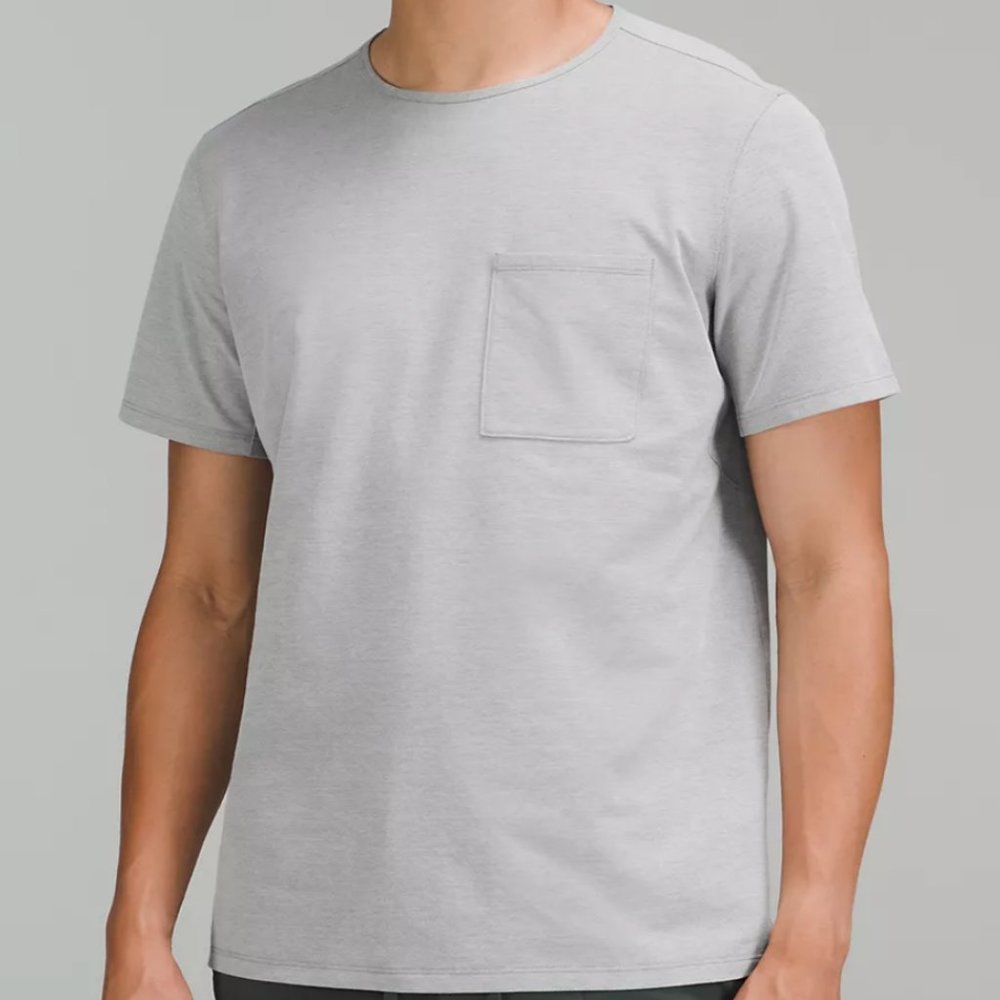 Lululemon Chest Pocket Relaxed Fit T-Shirt Oxford